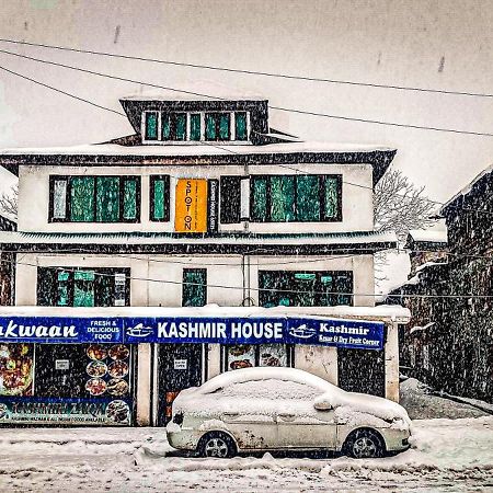 Kashmir House Pahalgam Hotel Kültér fotó