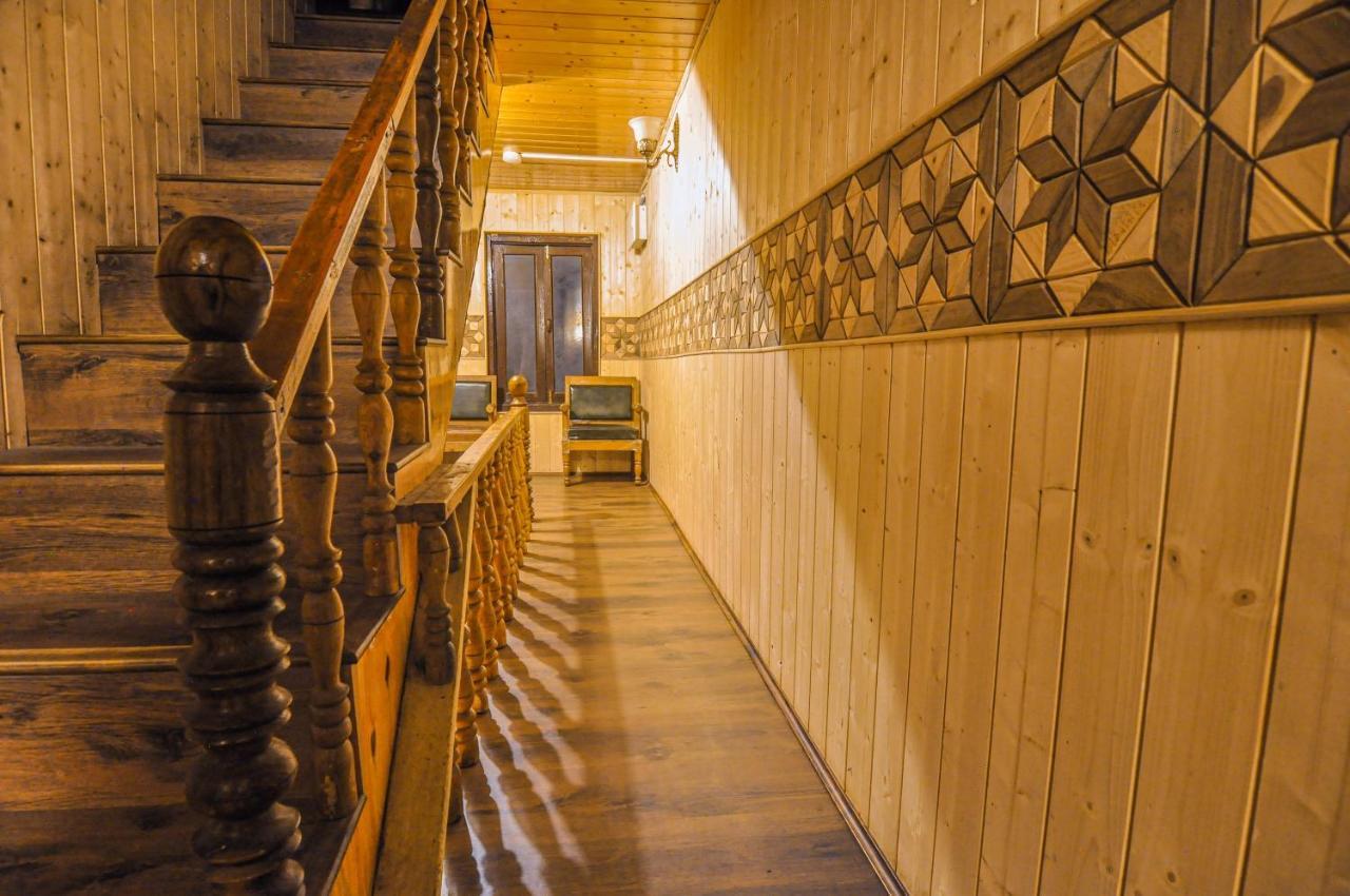 Kashmir House Pahalgam Hotel Kültér fotó